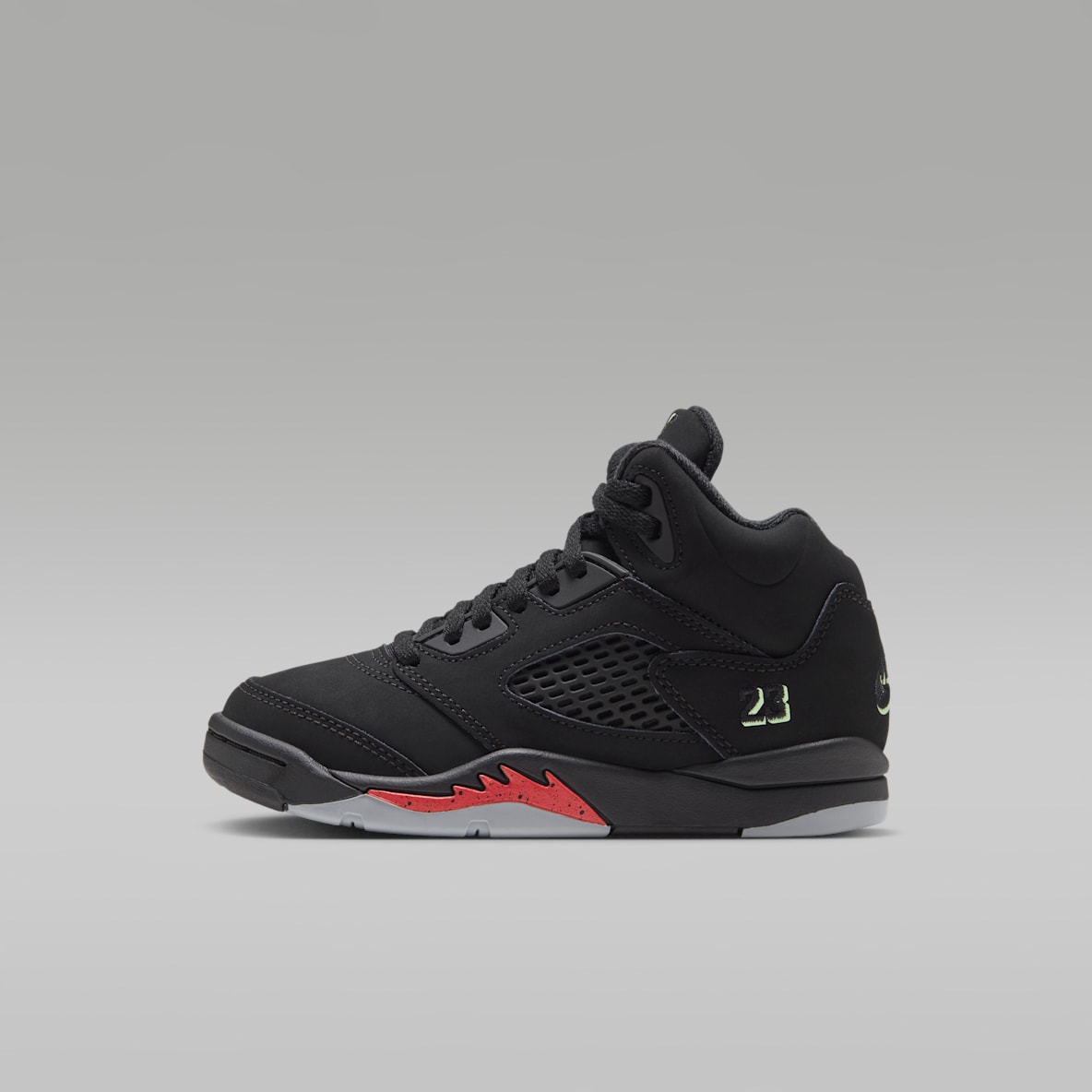 Air Jordan 5 Retro ブラックメタリック22㎝ Jordan 5. Nike JP